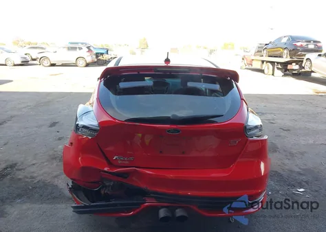 2015 Ford Focus St z USA, uszkodzony, nr VIN 1FADP3L90FL324927